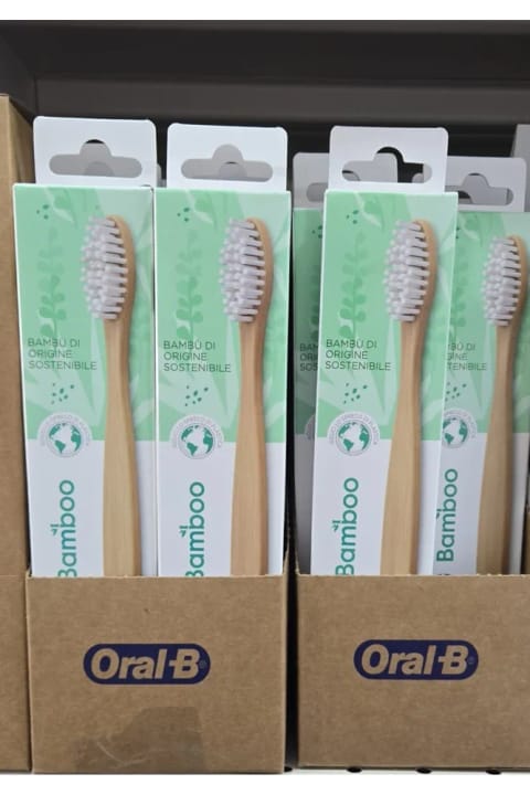 Oral-B مسواک بامبو