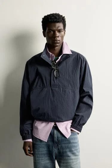 REGULAR FIT POUCH POCKET JACKET