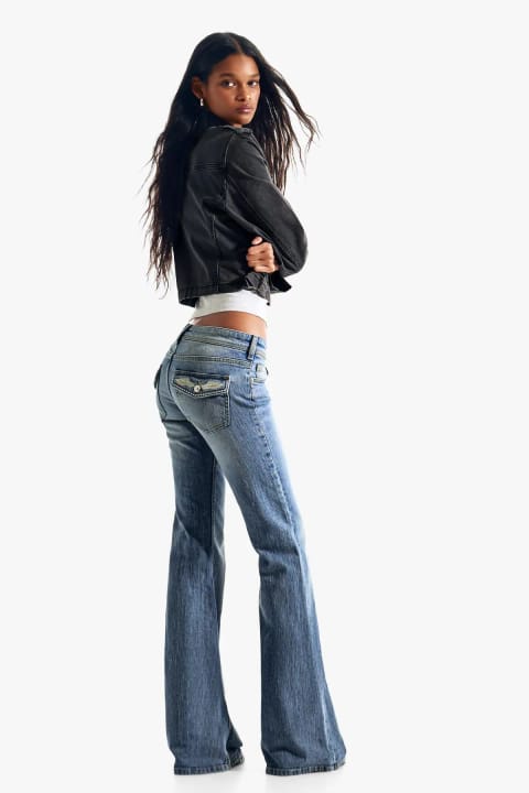 جین فلر فیت گلدوزیشده کمر کوتاه Bershka