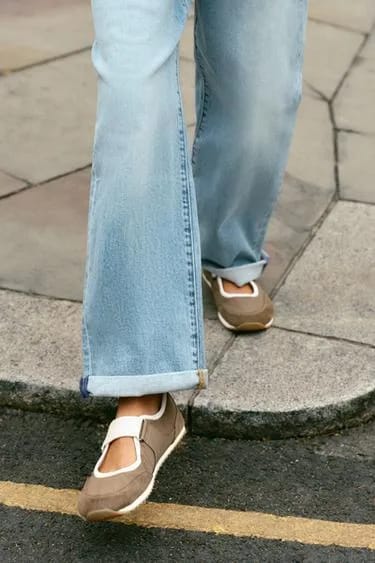 Zara تخت باله برهنه پا