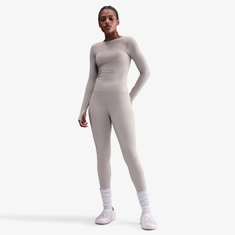 ساپورت دویدن زنانه Nike Zenvy کرم