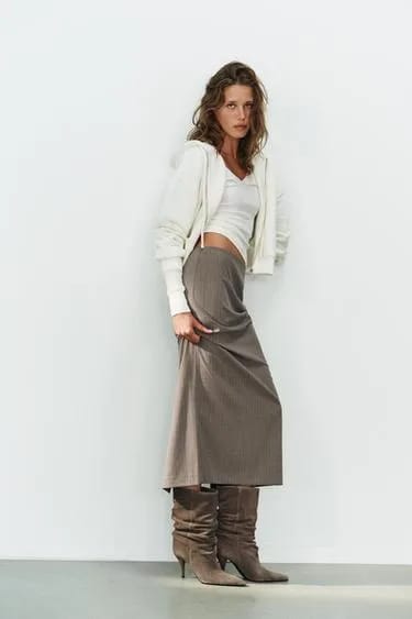 چکمه چرمی جیر با پاشنه جمع‌شده SPLIT SUEDE GATHERED HEELED BOOTS