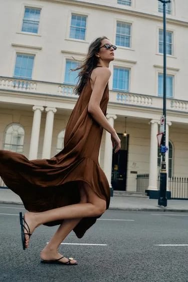 Zara پیراهن ساتن میدی نامتقارن