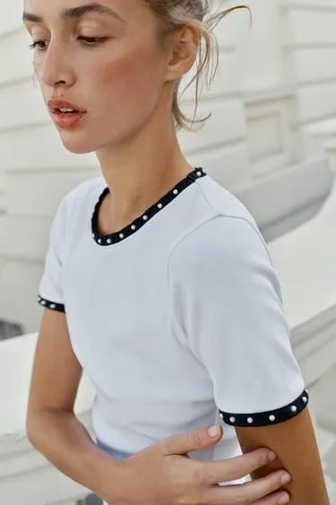 Zara تیشرت کنتراست با مروارید مصنوعی