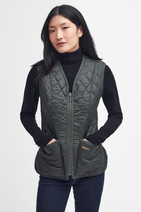 جلیقه آستر پولار Barbour مدل Betty - سازگار با کاپشنهای Beadnell - OL71 زیتونی تیره