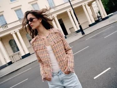 TEXTURED FRINGED BLAZER