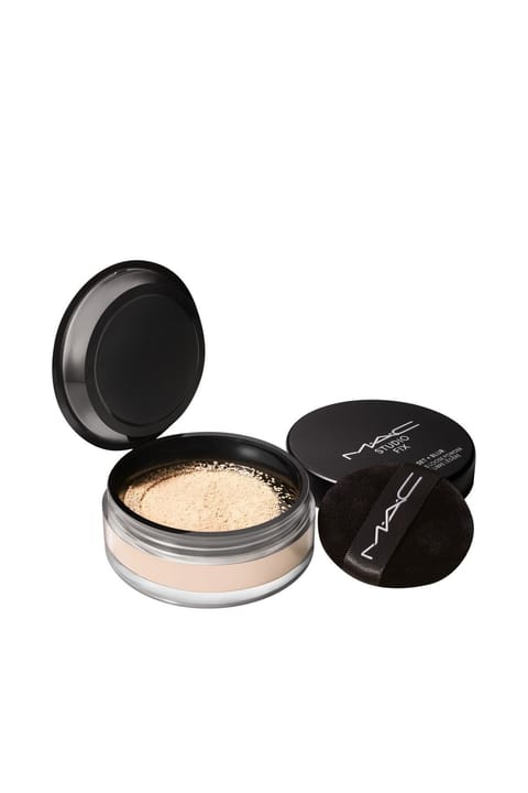 M.A.C Studio Fix Pro Set بدون حس سنگینی، تثبیتکننده تا ۸ ساعت — Light
