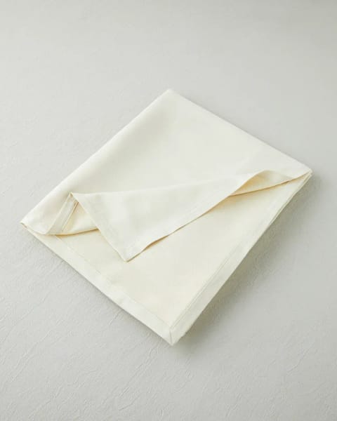 رومیزی Shimmer 150x240 سانتی‌متر طلایی
