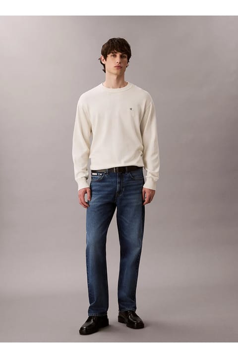 پلیور یقه گرد Calvin Klein مردانه با لوگوی گلدوزیشده و ظاهر شیک برای استفاده روزمره — Krem