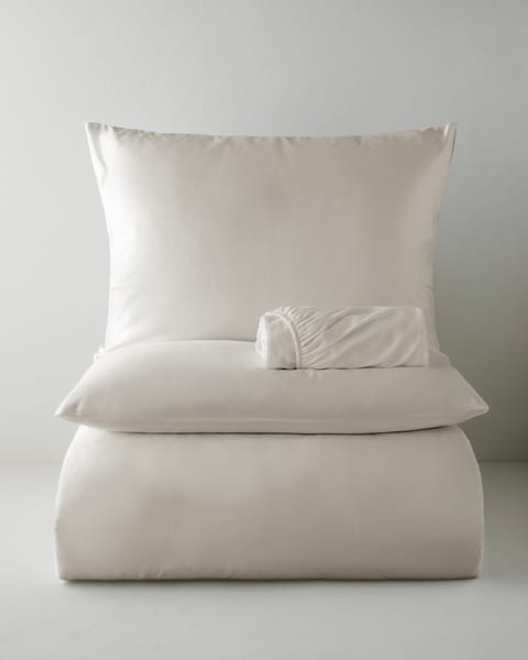 ست روتختی King Size با ملحفه Serenity Bambu Saten ۲۴۰×۲۲۰ سانتی‌متر بژ