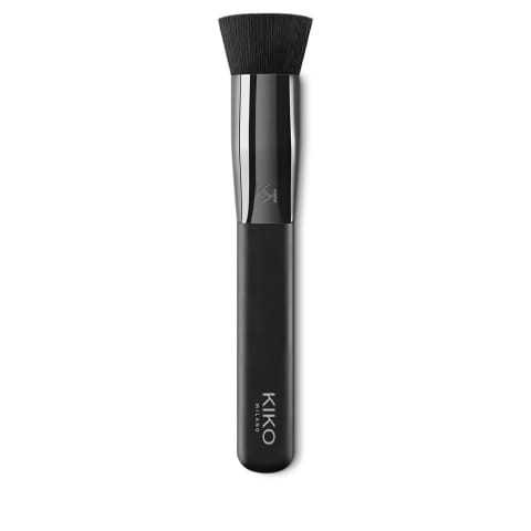 برسهای آرایشی - Face 06 برس فاندیشن با هسته اسفنجی