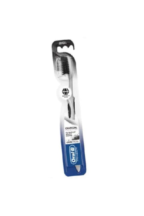Oral-B Pro Health مسواک ذغالی