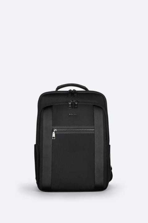 کوله پشتی عملکردی مشکی با محفظه لپ‌تاپ