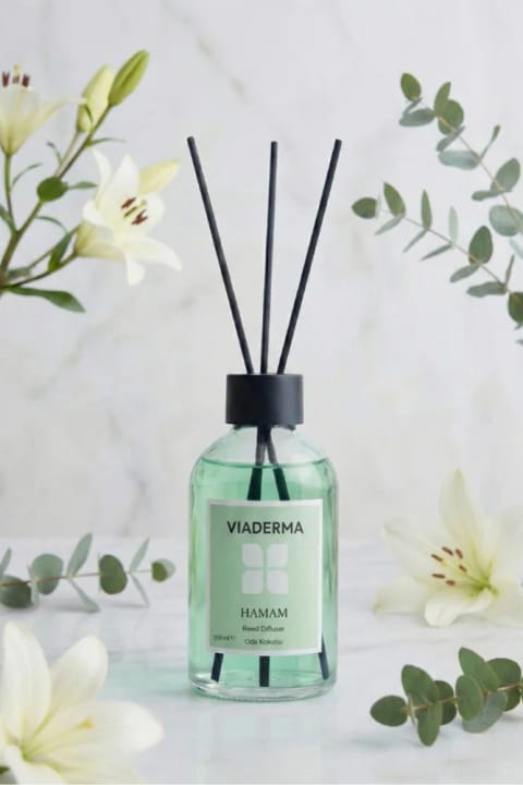 Viaderma شیشه مربعی اسانس حمام با چوب بامبو خوشبوکننده اتاق 100 ml