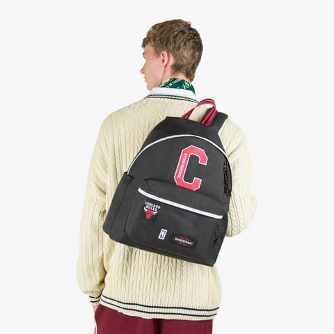 کوله‌پشتی Eastpak Day Pak'R Chicago Bulls مشکی یونیسکس
