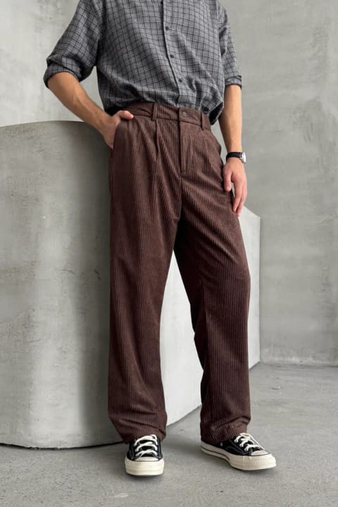 شلوار مخمل مردانه مدل Baggy با پلیسه، قهوه‌ای