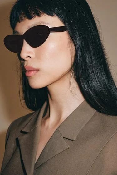 عینک آفتابی گربه‌ای Zara