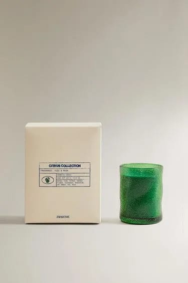 شمع معطر Yuzu & Musk (۱۵۵ گرم)