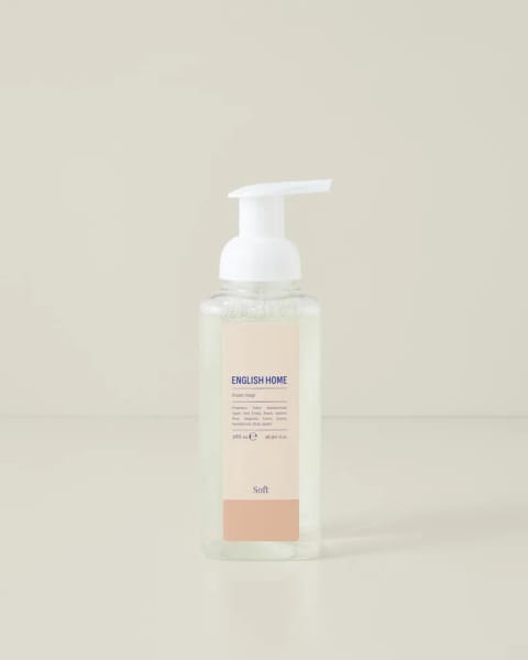 صابون کف Soft ۵۰۰ میلی‌لیتر