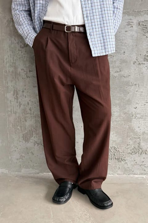 شلوار پارچه‌ای گاباردین مردانه مدل Baggy Fit رنگ قهوه‌ای